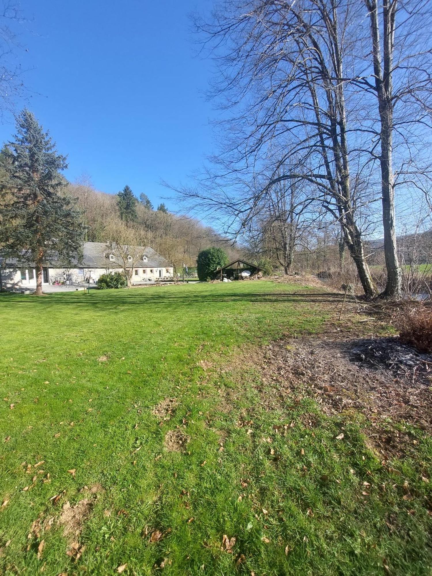 Bed and Breakfast Au Doux Chardon Durbuy Exterior foto